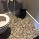 cementtegels toilet