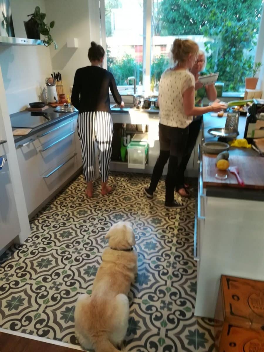 cementtegels in keuken