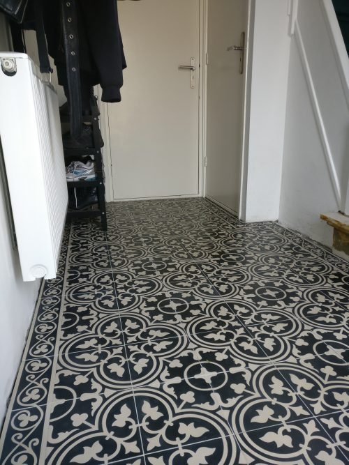 Charlotte Bronte tweedehands Op te slaan Portugese cementtegels Flowerz Zero BW | FLOORZFloorz