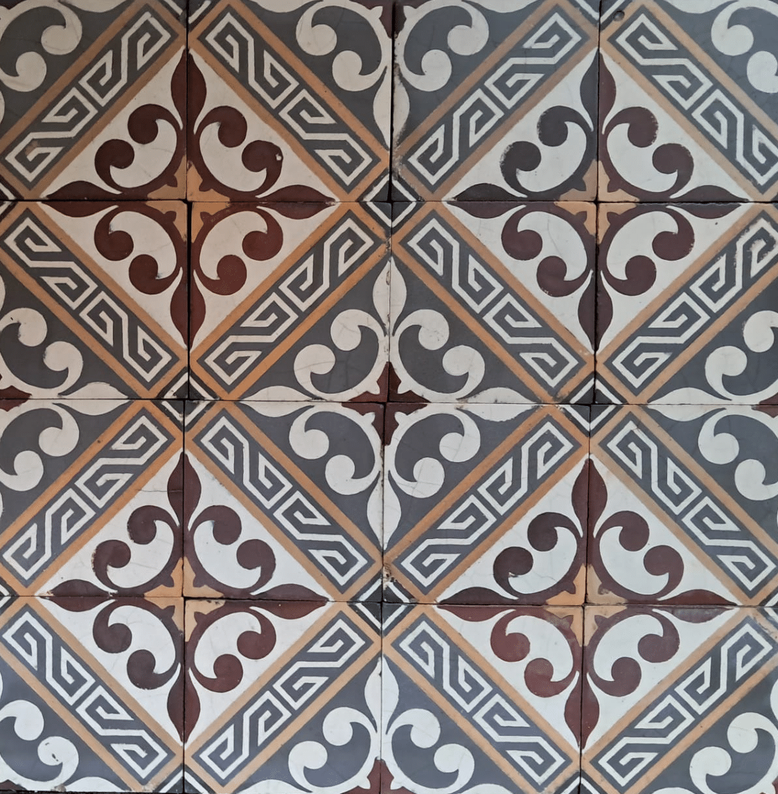 antieke vloertegels lilyz red