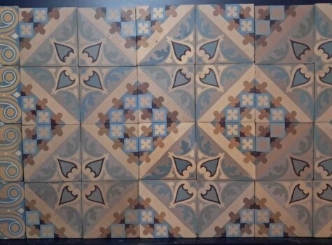 antieke tegelvloer Boch freres