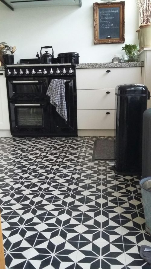 Portugese cementtegels ASTREA in keuken