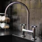 keuken achterwand met zwarte zellige tegels noir 10x10