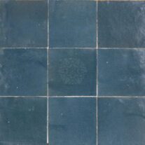 BLEU ROYAL