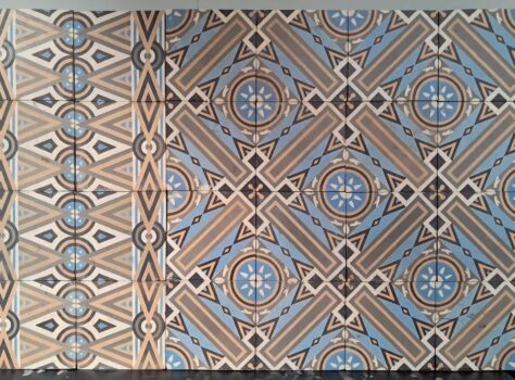 antieke tegelvloer 16x16